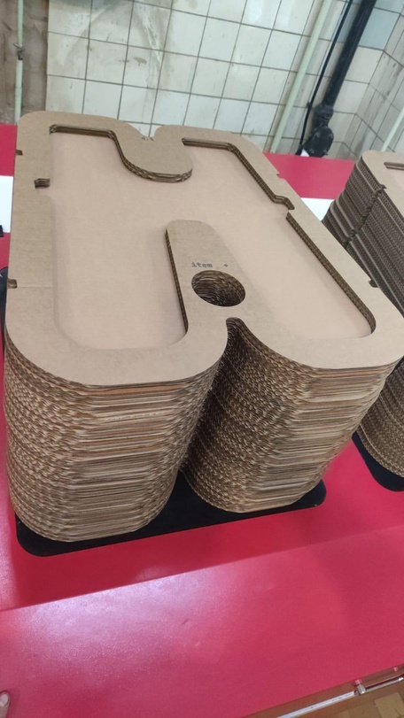 Лазерная резка, фрезеровка,термогибка ,покраска . По Вашим проектам